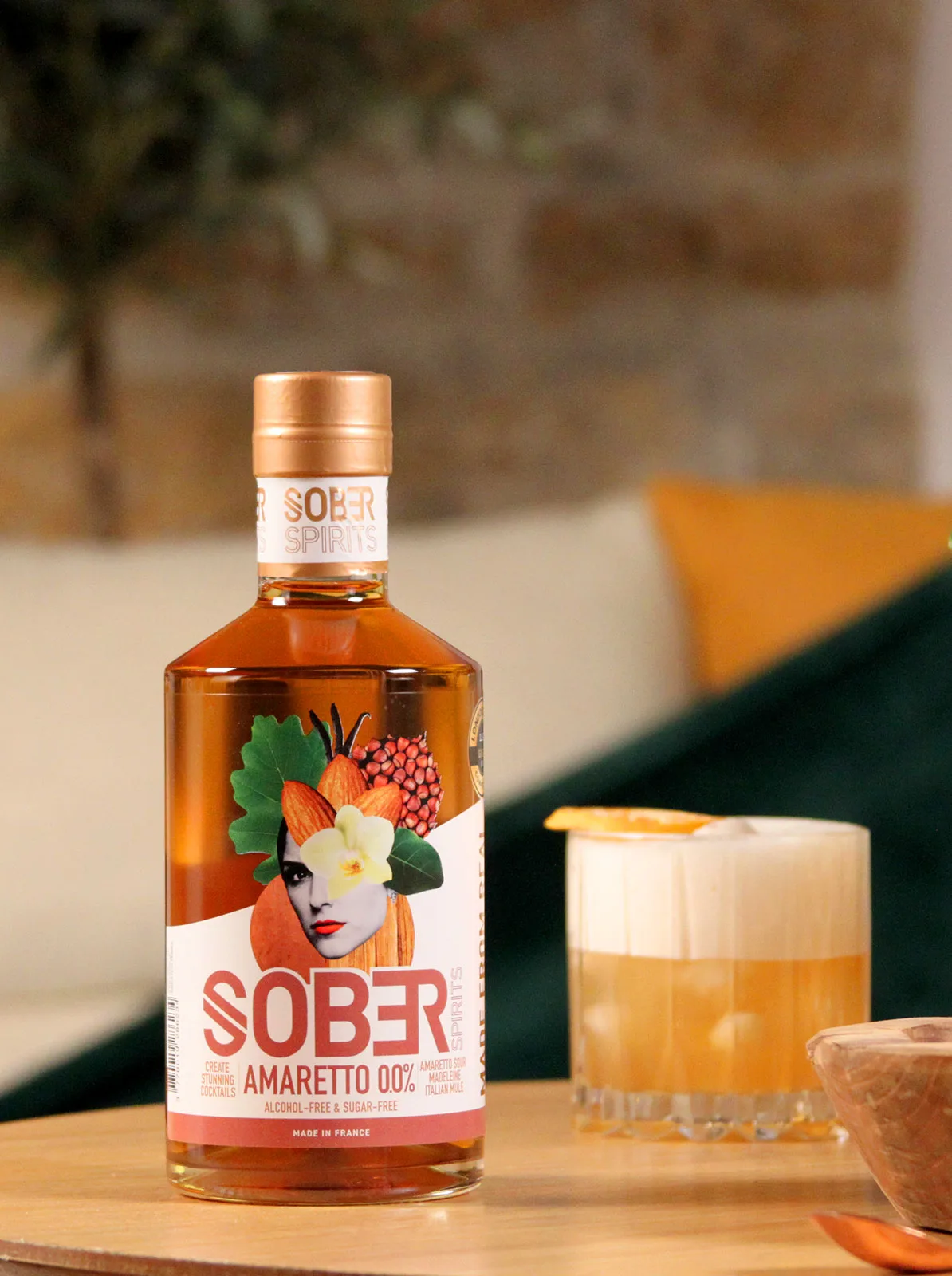 Sober Amaretto lifestyle photo